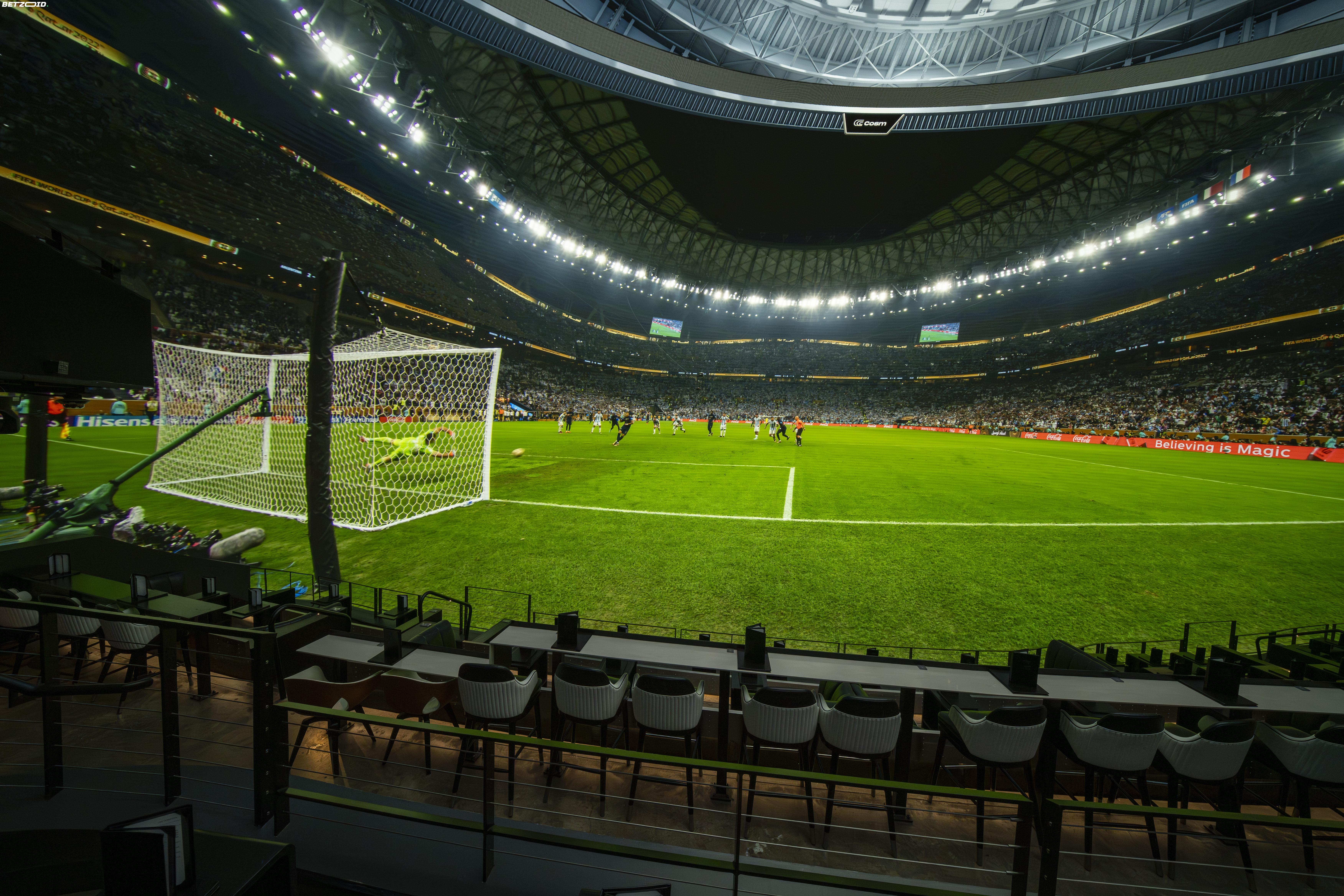 Cosm's World Cup Dome Experience Is the Best Alternative to $1,000 Tickets.