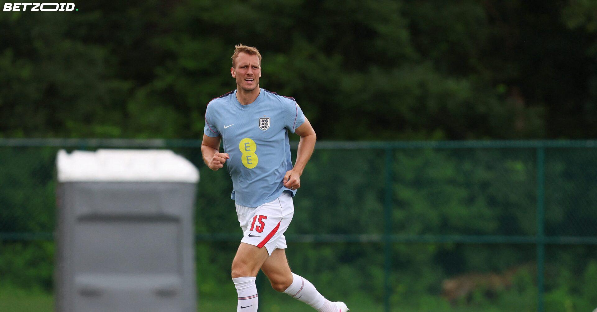 Cowboy hat, cowboy boots, and a curfew: Dan Burn's World Cup downtime is something else.