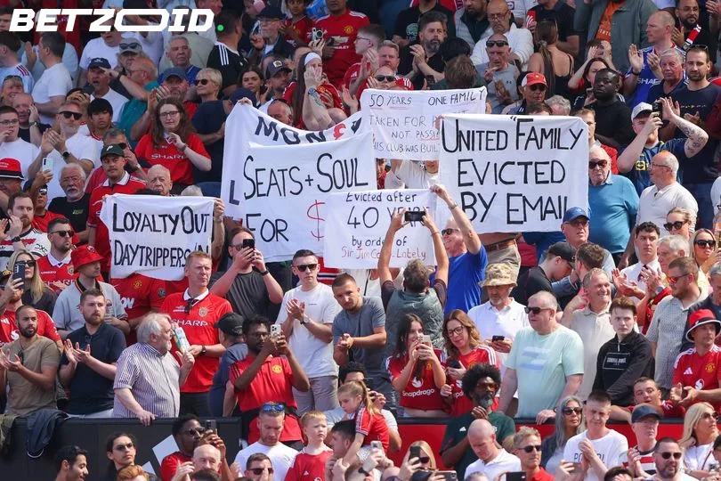 Manchester United's Touting Crackdown: 685 Season Tickets Gone and a Fan Base Furious.