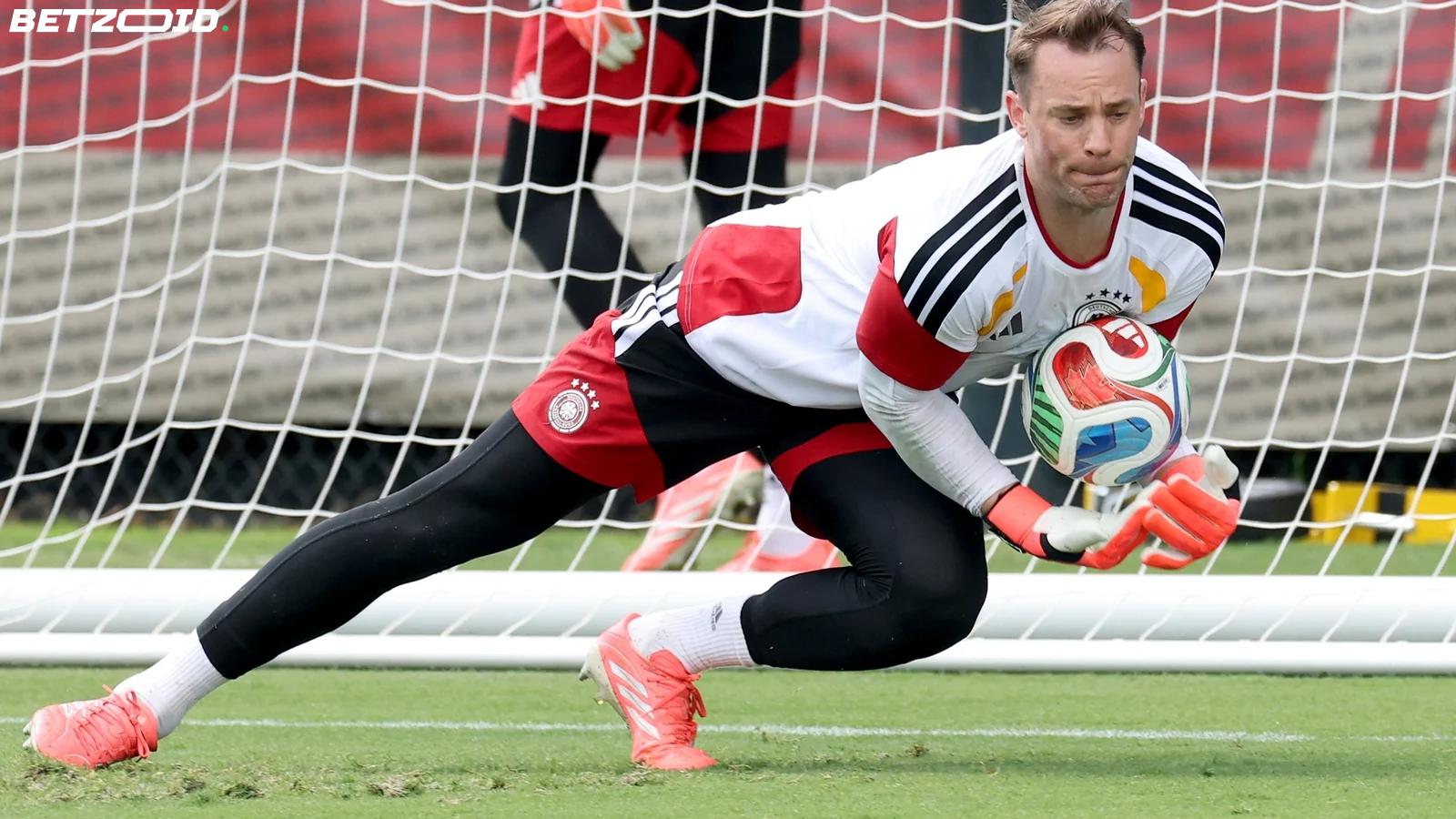 Neuer's Back, Partey's Blocked, and Kansas City Is Loving Every Minute of It.