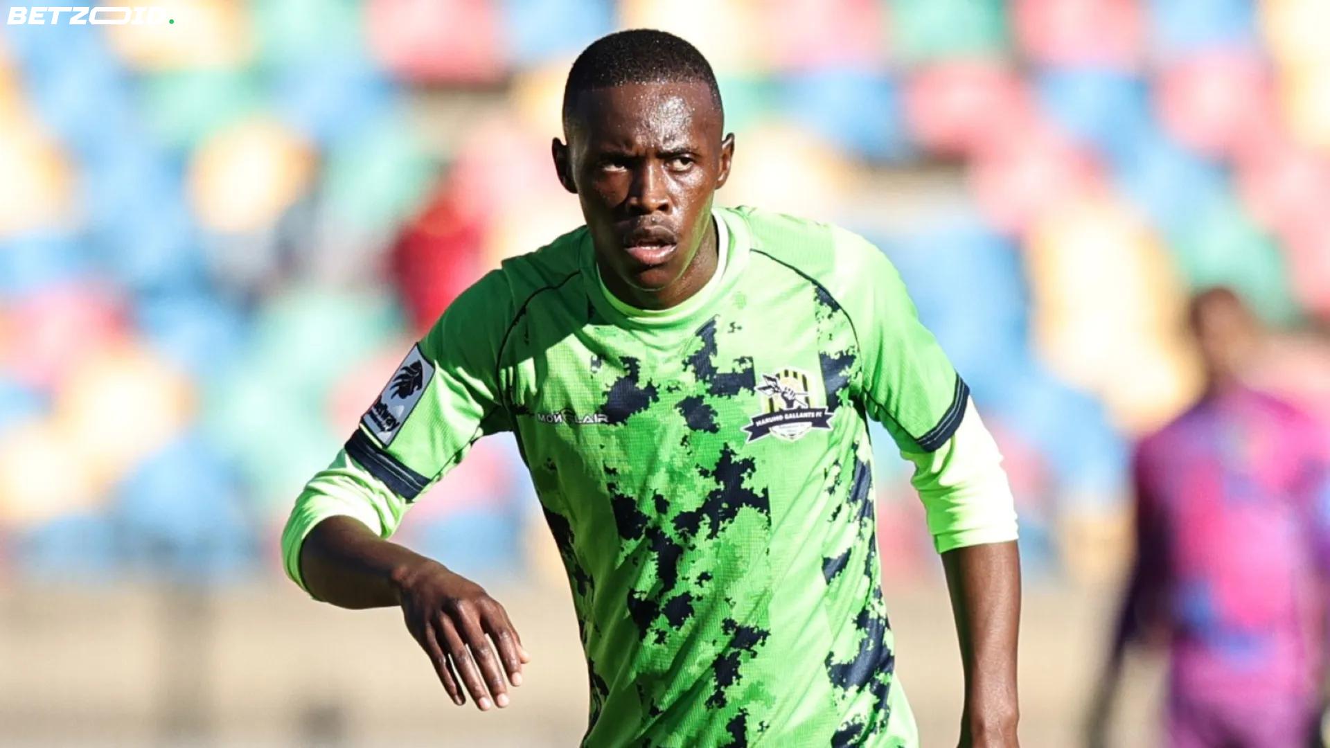 Pirates Bring Back Mabuza in Smart Swap Deal With Gallants.